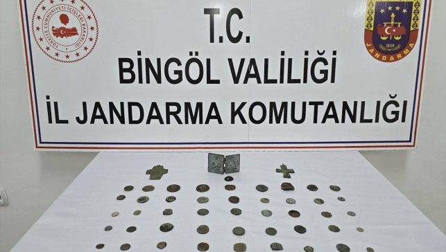 Bingöl'de 45 sikke ele geçirildi