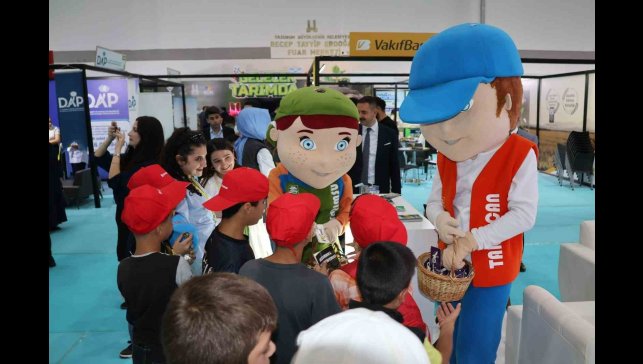 Devlet korumasındaki çocuklar tarım ve hayvancılık fuarına katıldı