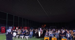 Diyadin'de köy halkına açık hava sineması