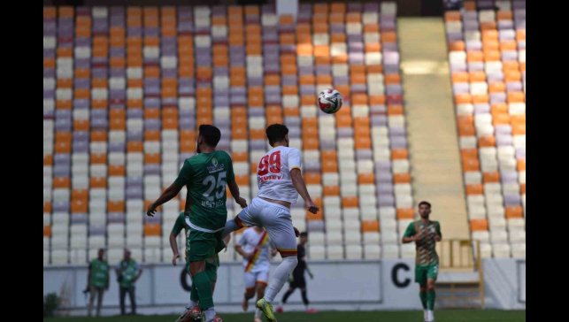 Malatya Yeşilyurtspor, Yeni Malatyaspor'u 5-0 mağlup ederek tur atladı