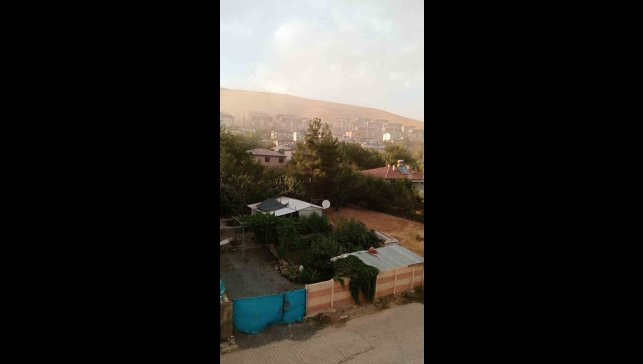 Elazığ'da şiddetli fırtına etkili oldu