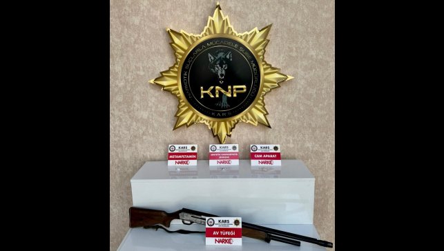 Kars'ta 2 uyuşturucu taciri tutuklandı