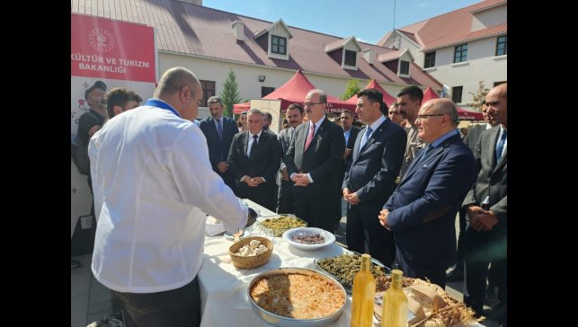 "Bir Anadolu Şenliği" Tunceli'de başladı