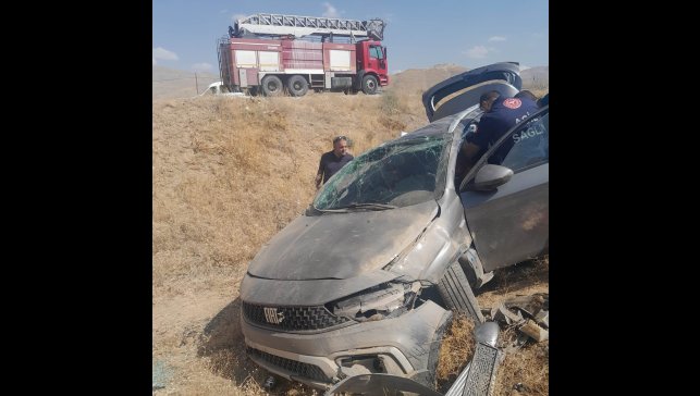 Van'da trafik kazası: 3 yaralı