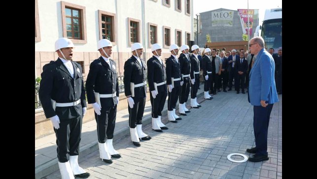 Cumhurbaşkanı Erdoğan Malatya Valilik binasının açılışını yaptı