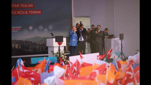 Cumhurbaşkanı Erdoğan: "Muhtarlıkların kapatılması söz konusu değil"