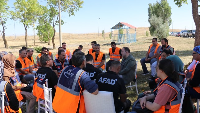 Ağrı'da AFAD gönüllülerinin katıldığı yarışma düzenlendi