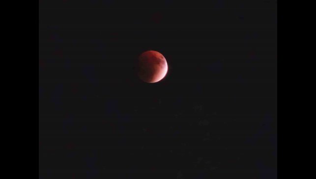Elazığ'da 'Kanlı Ay' tutulması görüntülendi