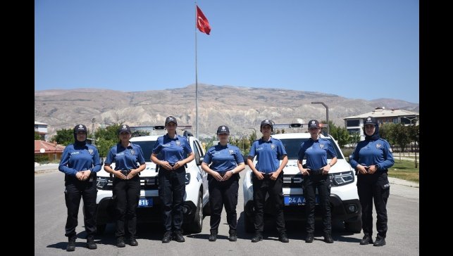 Erzincan'ın kadın polisleri 7/24 görevlerinin başında, halkın yanında