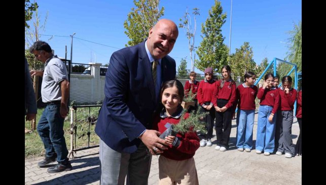 Van'da öğrenciler geleceğe nefes oluyor