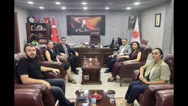 Iğdır Barosu yönetimi Başsavcı Dede'yi ziyaret etti