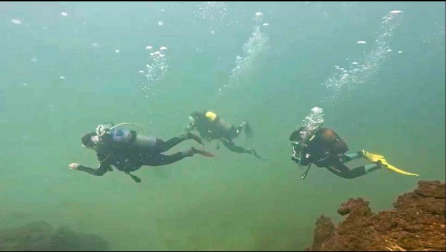 Van Gölü'nün altındaki zenginlik çocuklarla keşfediliyor