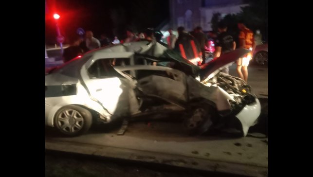 Malatya'da iki otomobil çarpıştı: 3 yaralı