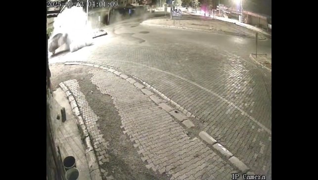 Elazığ'da trafik kazaları kameralara yansıdı