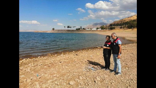 Keban Baraj Gölü'nde dron ile denetim