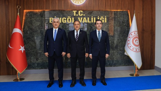 Muş Valisi Çakır ile Bitlis Valisi Karakaya'dan Bingöl Valisi Usta'ya ziyaret
