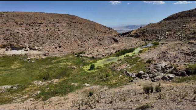 Tehlike arz eden baraj köylüleri tedirgin ediyor