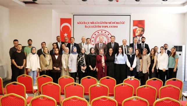 Bingöl'de İl Milli Eğitim Müdürü Özel, Kiğı ilçesinde incelemelerde bulundu