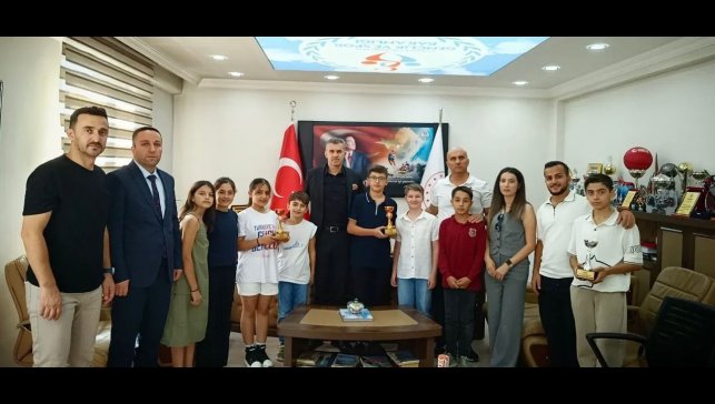 Hakkarili sporcular Triatlon 3. Etap Bölge Finaline katıldı