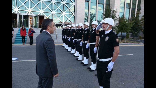 Kars Emniyet Müdürü Tombul göreve başladı
