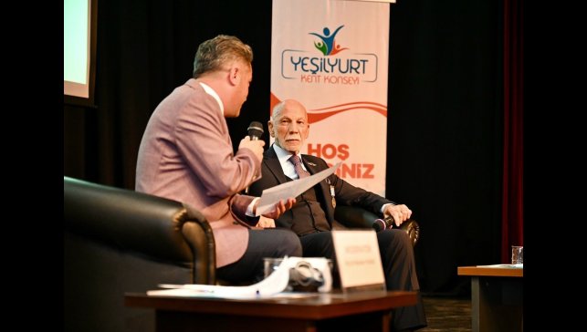 Yeşilyurt'ta Gaziler Haftası söyleşisi duygusal anlara sahne oldu