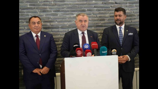 Bakan Bak: "Türkiye'nin güçlü olmasını, bölgede söz sahibi bir ülke olmasını istiyoruz"