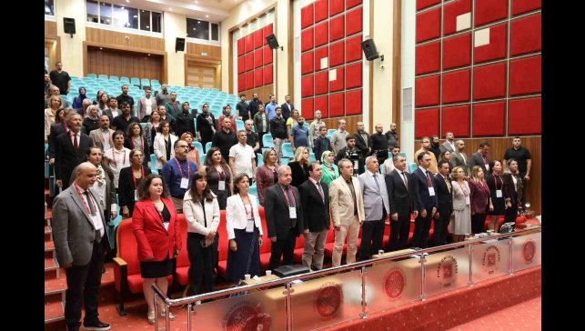 Elazığ'da Ekstrakorporeal Organ Destek Tedavilerinde Güncel Yaklaşımlar toplantısı