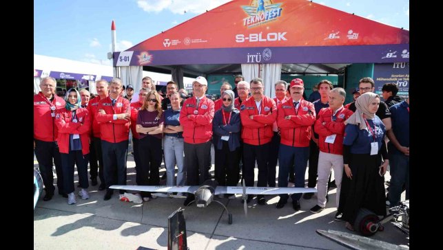 Rektör Hacımüftüoğlu, Teknofest 2025'e katıldı