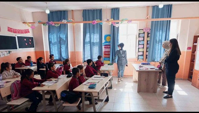 İlçe Milli Eğitim Müdürü Çam'dan okullara ziyaret