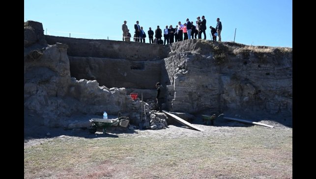 Değirmenler Höyüğü'nde binlerce yıl öncesinin izleri aranıyor