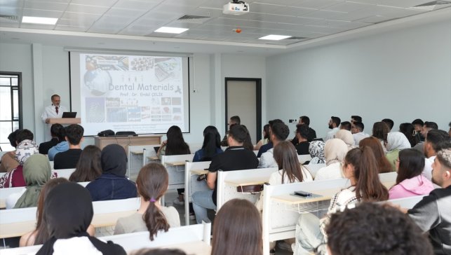 Bingöl Üniversitesi ilk dersi "Filistin ve Gazze" teması ile yaptı