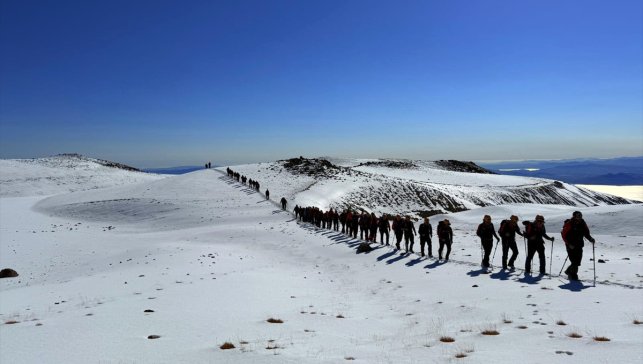 Erek ve Süphan dağlarında arama kurtarma kampı düzenlendi