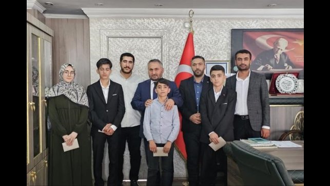 Hakkari'de "Kur'an-ı Kerim'i Yüzünden Güzel Okuma ve Hafızlık Yarışması" yapıldı