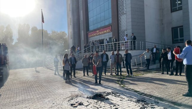 Malazgirt'te yangın tatbikatı yapıldı