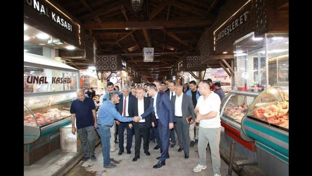 Vali Hatipoğlu ve Başkan Şerifoğulları, esnaflarla bir araya geldi