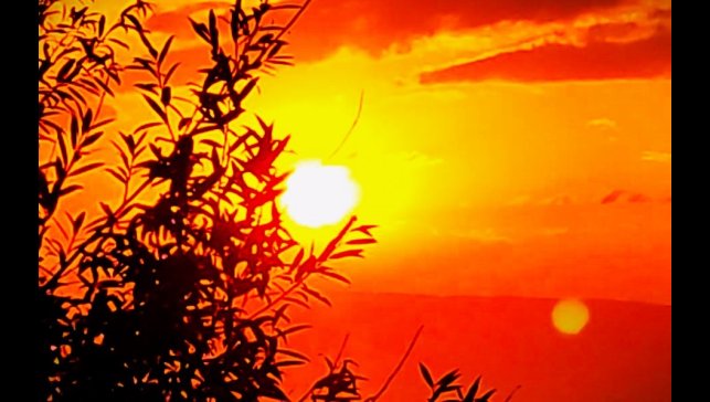 Ardahan'da gün doğumu mest etti