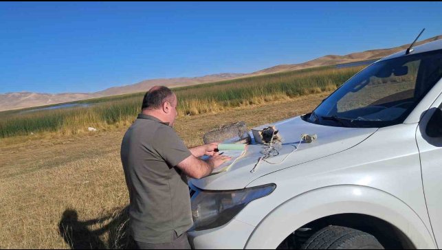 Van'da canlı mühre ile avcılık yapan şahsa 33 bin lira cezai işlem uygulanacak