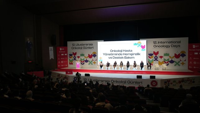 Muş'ta "12. Uluslararası Onkoloji Günleri" etkinliği başladı