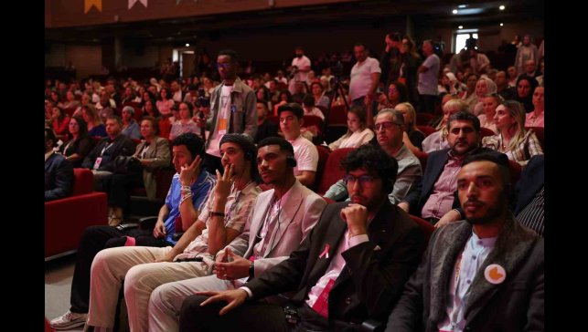 Muş'ta "12. Uluslararası Onkoloji Günleri" başladı