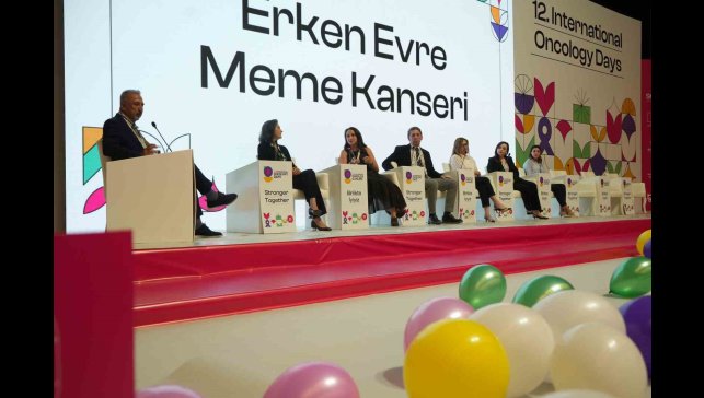 Muş'ta "12. Uluslararası Onkoloji Günleri" etkinliği devam ediyor