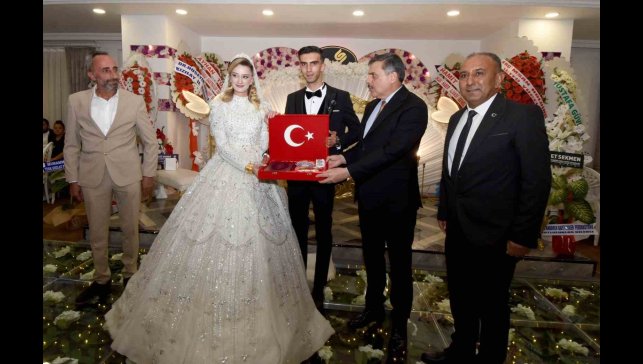 Kılıçoğulları ailesinin mutlu günü