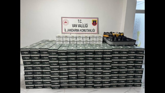 Van'da 799 çift kaçak ayakkabı ele geçirildi