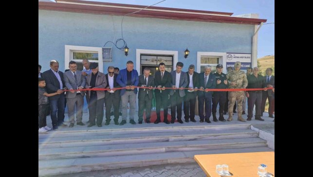 Akyaka'da köy camisi dualarla hizmete açıldı