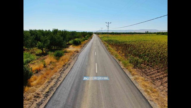 Malatya Büyükşehir'den ilçelerde yoğun yol ve asfalt mesaisi