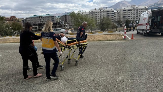 Erzurum'da ambulans helikopter kalp krizi geçiren hasta için havalandı