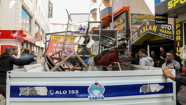 Van'da yol ve kaldırım işgalleri denetlendi