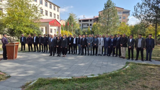 Hizan’da 19 Ekim Muhtarlar Günü Kutlandı