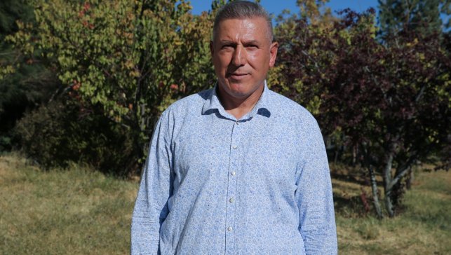 Kurak sürenin uzaması nedeniyle Erçek Gölü'nün kıyılarındaki çekilme arttı