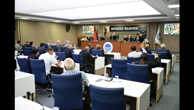 Battalgazi Meclisi'nde 18 gündem maddesi karara bağlandı