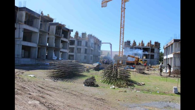 Çıldır da 2. etap TOKİ hızla yükseliyor